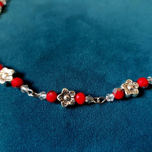Collier perles fleurs métal, perles en verre rouge argenté, fermoir, chaîne en acier inoxydable argenté