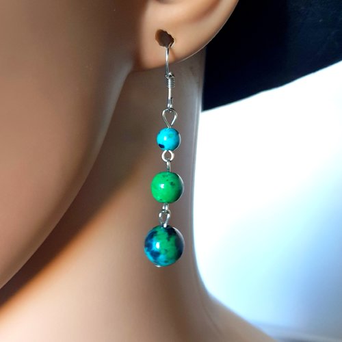 Boucle d'oreille chaîne, perles en verre vert, turquoise, bleu nuit, crochets en métal argenté