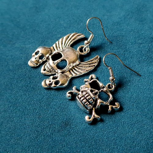 Boucle d'oreille gothique tête de mort, crochets en métal acier inoxydable argenté