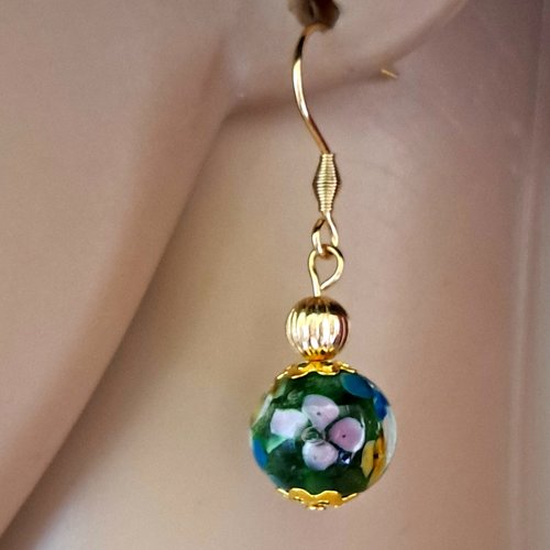 Boucle d'oreille perles en verre verte, a fleurs, crochet en métal acier inoxydable doré