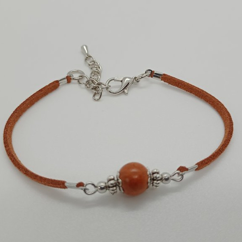 Bracelet féminin caramel avec perle en bois cordon et chaînette