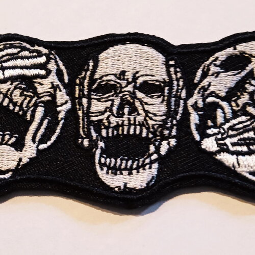 Patch brodé écusson thermocollant tête de mort