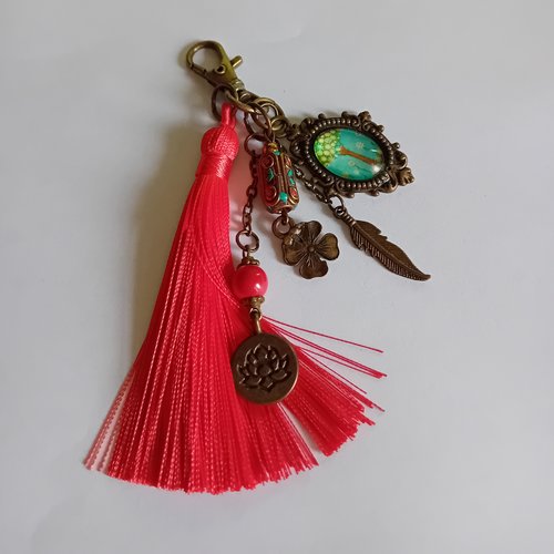 Bijou de sac  avec son arbre