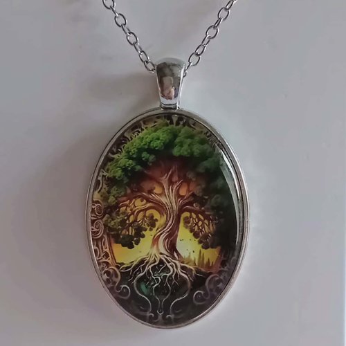 Collier médaillon "arbre de vie" –