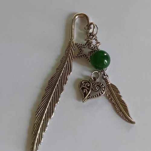 Marque page avec sa perle d'agathe