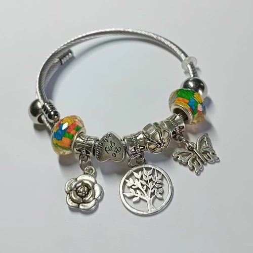 Bracelet fantaisie superbe