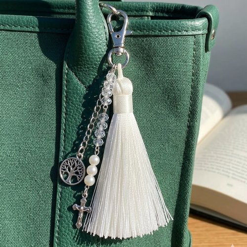 Bijou de sac  blanc immaculé