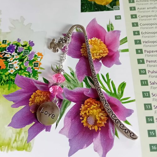 Marque-page métal “love & bunny”