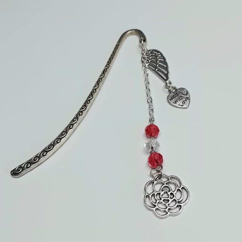 Marque-page métal “made with love”