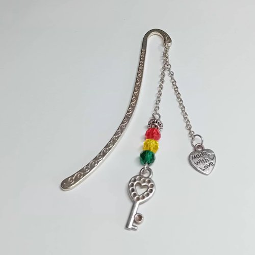 Marque-page métal “clé & cœurs”