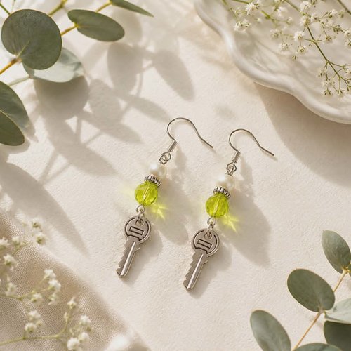 Boucles d’oreilles clé lumière & vert tendre