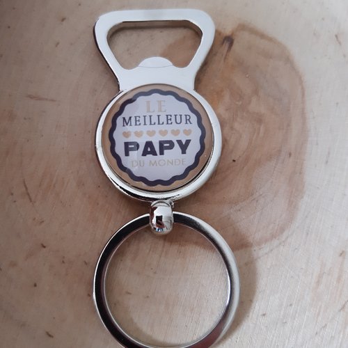 Porte-clés décapsuleur "le meilleur papy du monde"