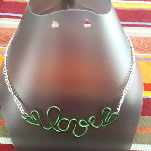 Collier love vert