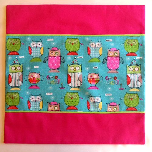 Housse de coussin  pour enfant , 40x40 , motifs  "  les chouettes"