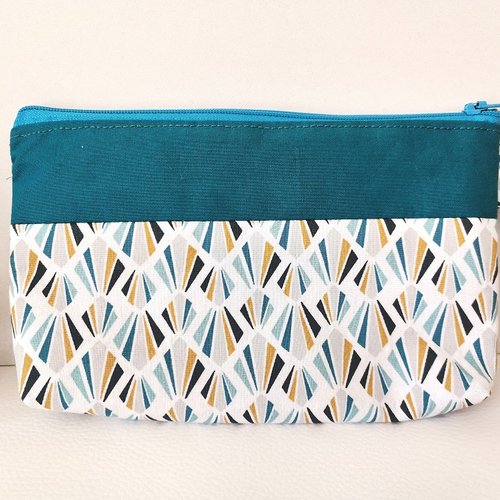 Pochette zip tissus turquoise et motifs géométriques
