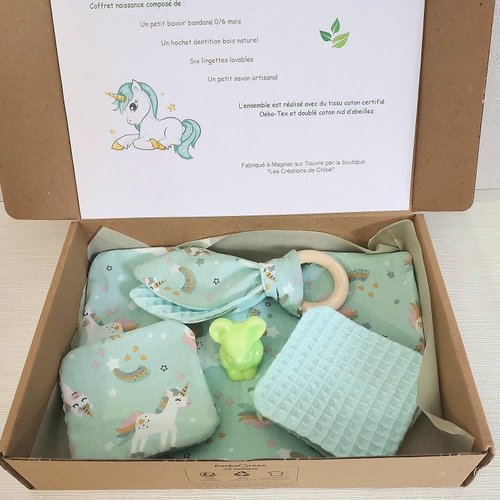 Coffret naissance/box naissance vert avec savon