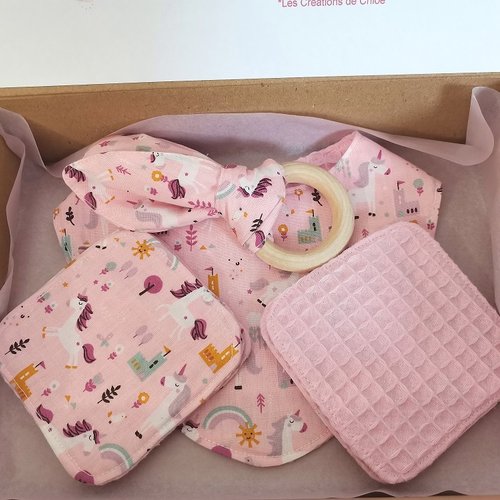 Coffret naissance/box naissance 6 lingettes rose/licornes