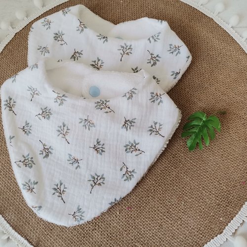 Lot de 2 bavoirs bébé double gaze blanche et éponge bambou