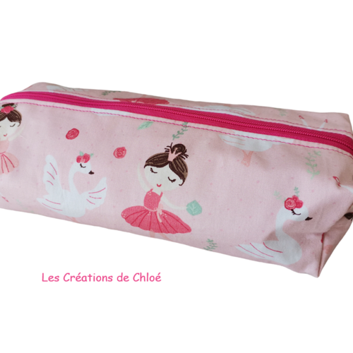 Trousse d'école fille motif danseuses et cygnes