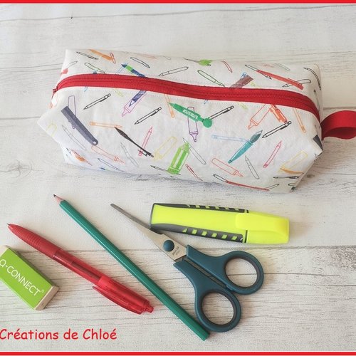 Trousse écolier motifs fournitures scolaires