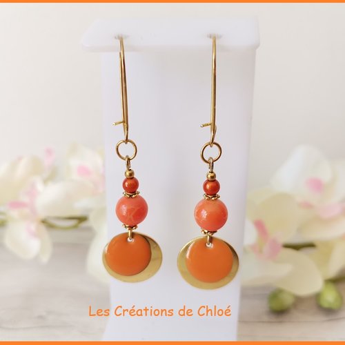 Boucles d'oreilles apprêts dorés et sequin émail orange