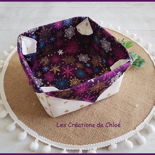 Panier/corbeille tissu motif noël violet et beige