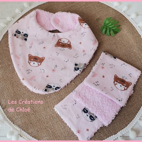 Ensemble naissance bavoir et 10 lingettes