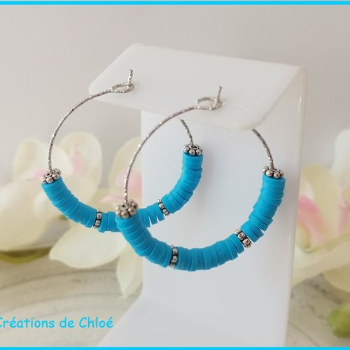 Boucles d'oreilles créoles acier inoxydable ciselé et perles heishi