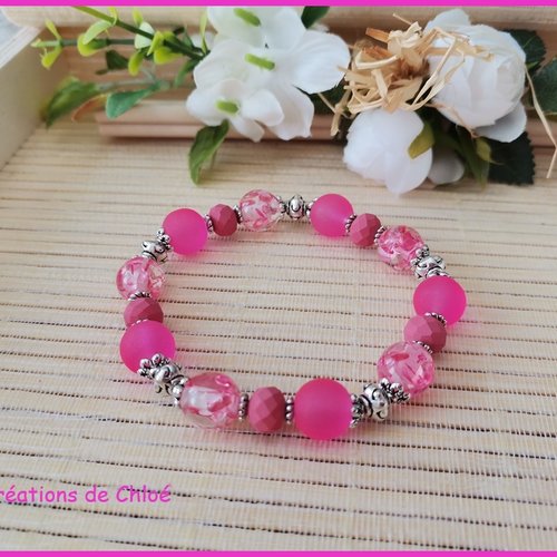 Bracelet fil élastique perles roses