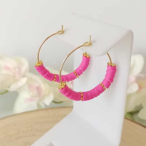 Boucles d'oreilles créoles dorées acier inoxydable et perles heishi