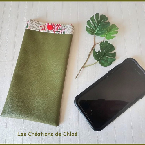 Etui simili cuir kaki et coton pour téléphone portable