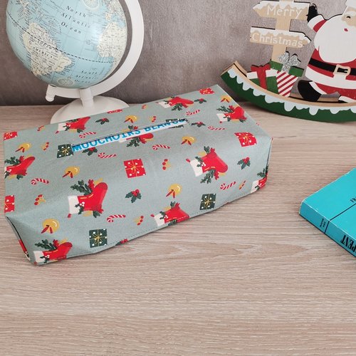 Housse pour boite à mouchoirs thème noël