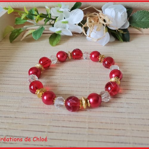 Bracelet fil élastique perles en verre rouge