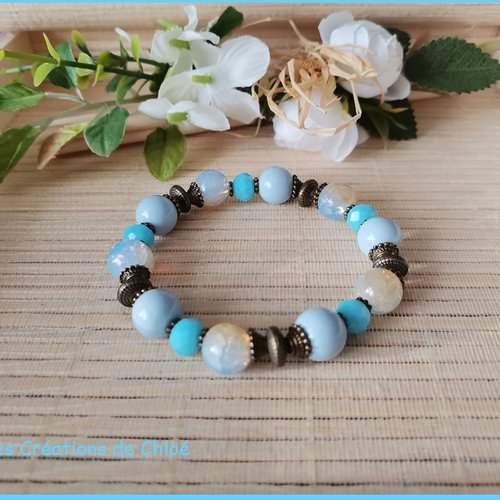 Bracelet fil élastique perles bleues