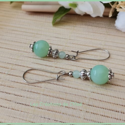 Boucles d'oreilles perles vert pale imitation jade