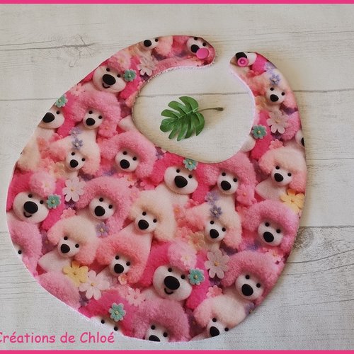 Bavoir bébé coton imprimé 3d rose et motif caniches