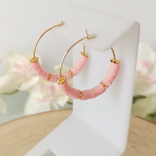 Boucles d'oreilles créoles dorées acier inoxydable et perles heishi