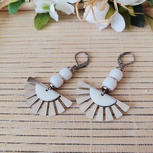Boucles d'oreilles acier inoxydable et sequin émail blanc
