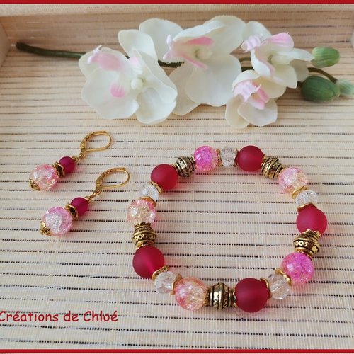 Parure bracelet et boucles d'oreilles assorties