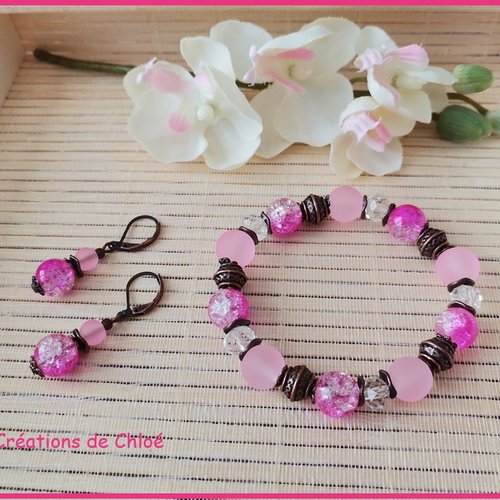 Parure bracelet et boucles d'oreilles assorties