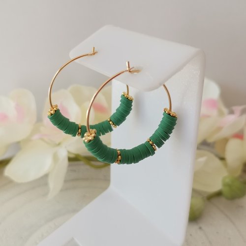 Boucles d'oreilles créoles dorées acier inoxydable et perles heishi