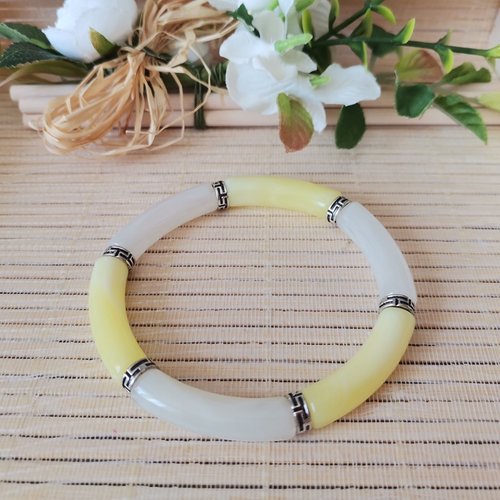Bracelet perles tube incurvées