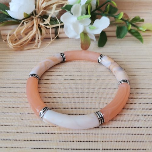 Bracelet perles tube incurvées