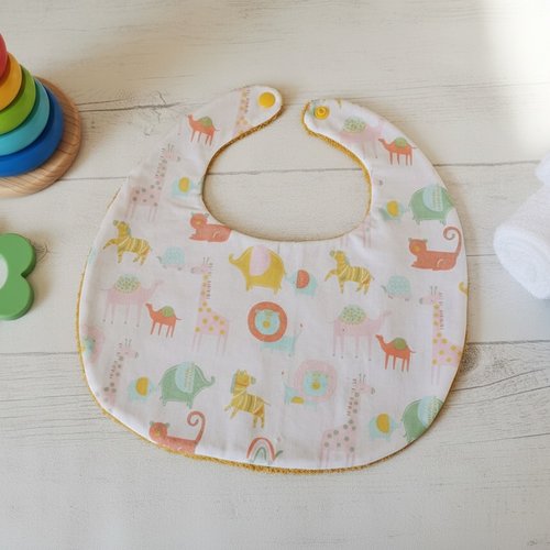 Bavoir bébé coton blanc et motif animaux
