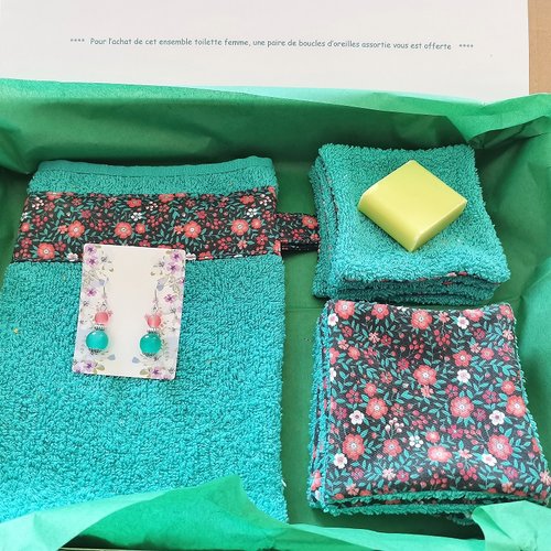 Box gant de toilette et 8 lingettes couleur vert turquoise