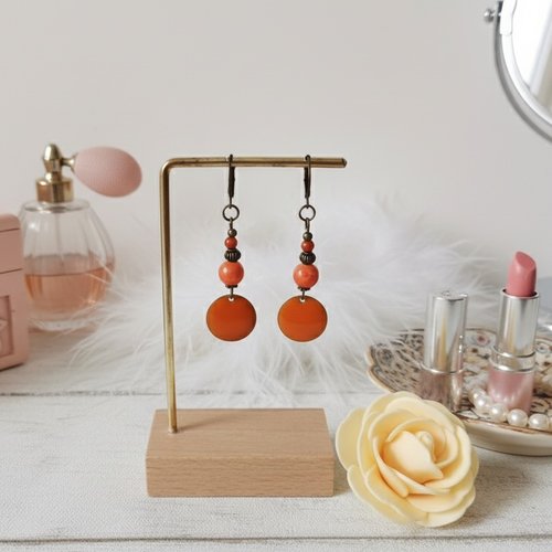 Boucles d'oreilles sequins émail et perles orange