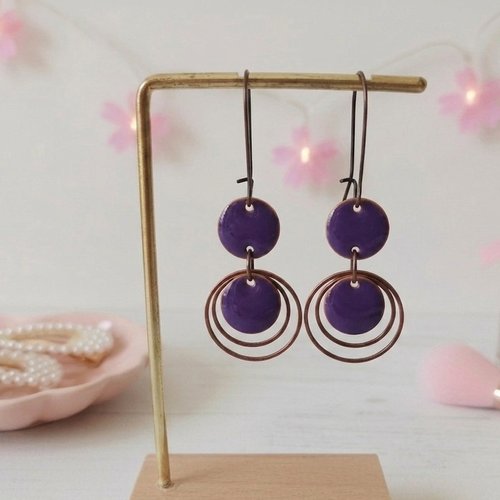 Boucles d'oreilles anneaux cuivre rouge et sequin émail rond