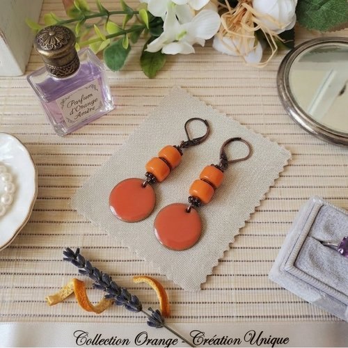 Boucles d'oreilles pendentif émail et perles en verre colonne