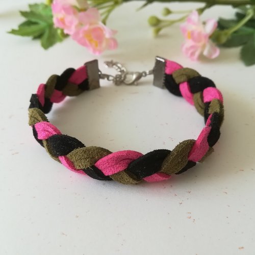 Bracelet suédine tressée tricolore