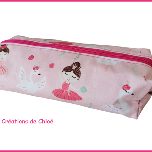 Trousse d'école fille motif danseuses et cygnes